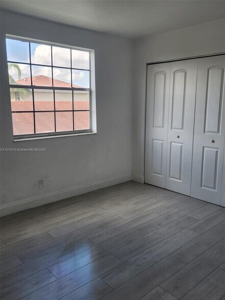 Building Photo - 3749 NW 107th Way