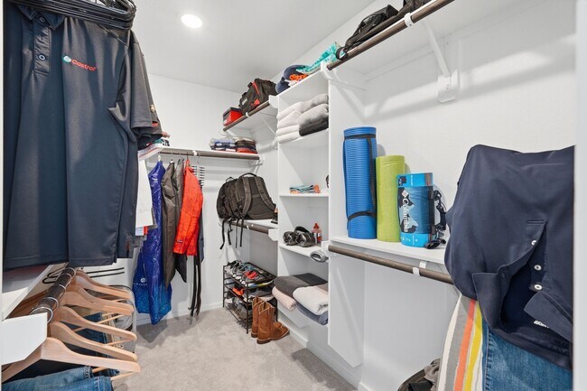 Building Photo - 651 Spring Ashberry Ct