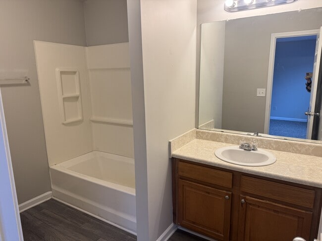 Building Photo - 1725 Carrington Dr