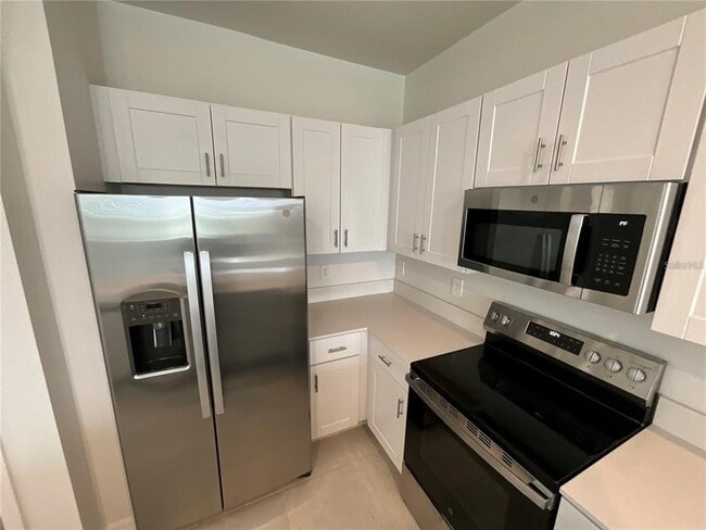 Building Photo - 32188 Spiceberry St