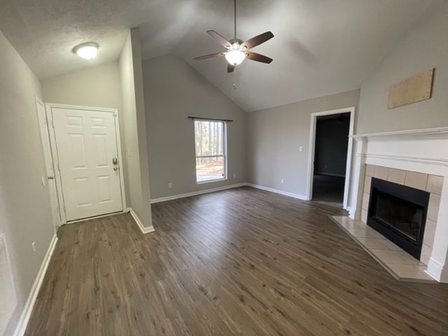 Building Photo - 3114 Ocean Dr