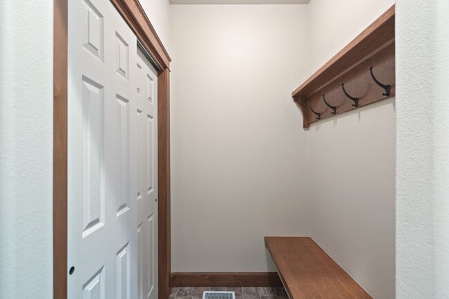 Building Photo - Whitworth Duplex