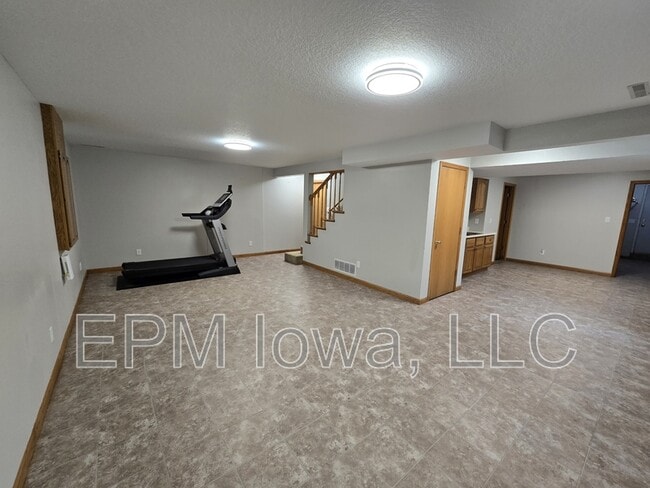 Building Photo - 4710 Donald Dr