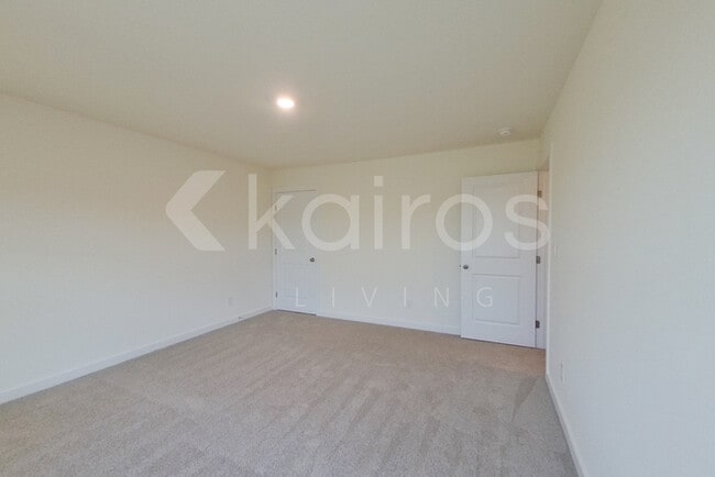 Building Photo - 3912 NE Billie Ln