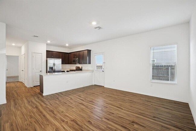 Building Photo - 15312 Sweet Mimosa Dr