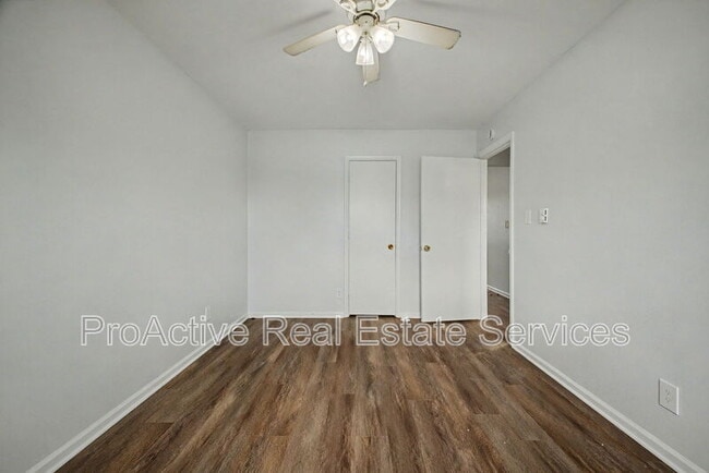 Building Photo - 3805 Pleasant Ave