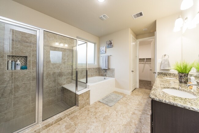 Building Photo - 6602 Sterling Shores Ln