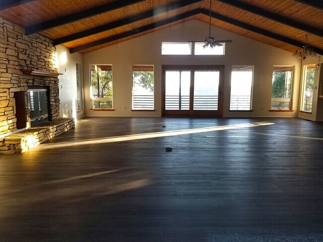Building Photo - Coming Soon-Spacious & Modern 5-Bedroom Re...