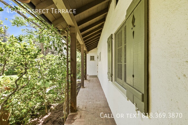 Building Photo - 484 Prospect Terrace