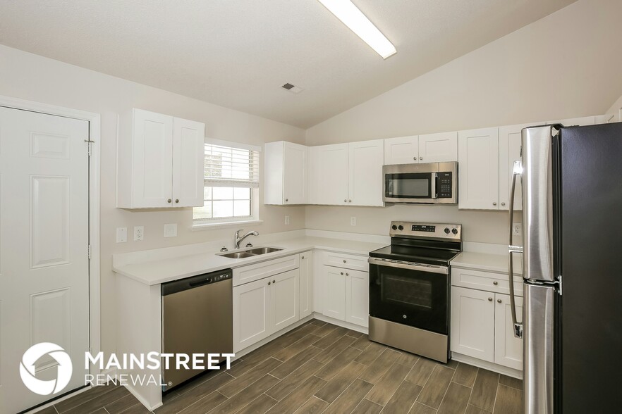 Building Photo - 207 Lauren Dr