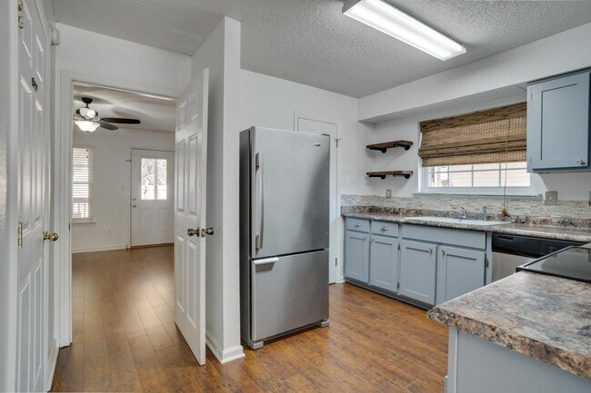 Building Photo - 4187 Silkbay Ct