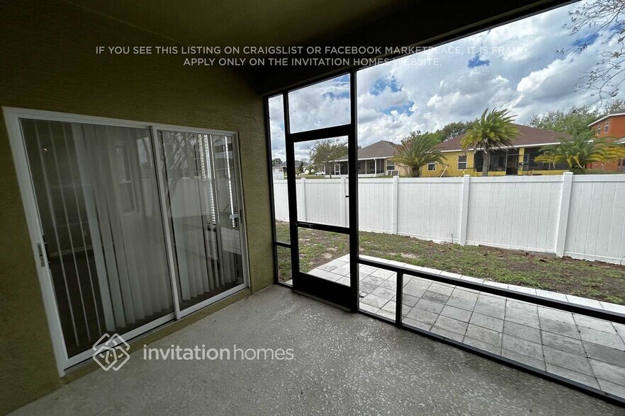 Building Photo - 809 James Way