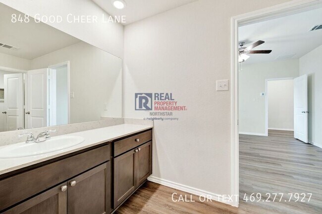 Building Photo - 848 Good Cheer Ln