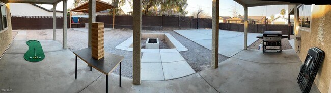 Building Photo - 5243 S Placentia Pkwy