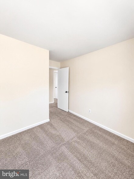 Building Photo - 3409 Ryon Ct