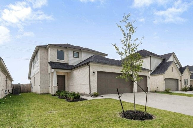 Building Photo - 3303 Falling Brk Dr