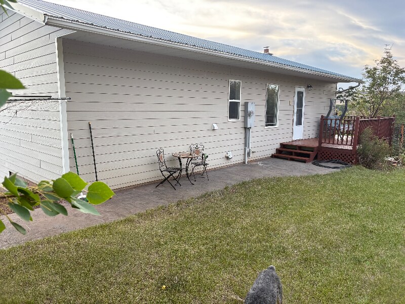Building Photo - 1435 Millegan Rd