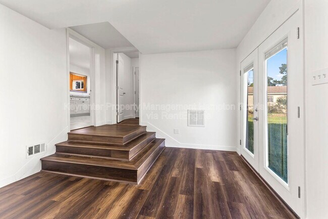 Building Photo - 4707 Dermott St