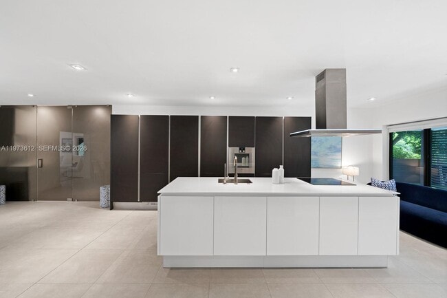 Building Photo - 114 5th Dilido Terrace