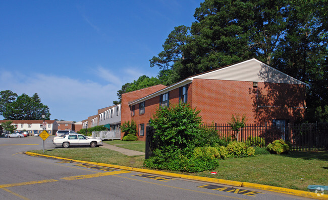 Primary Photo - Brighton Apartments