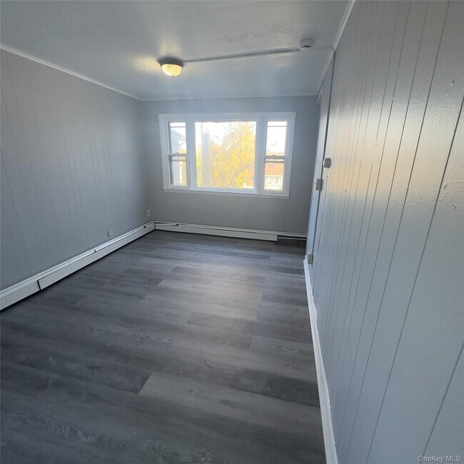 Building Photo - 26 Du Bois Ave