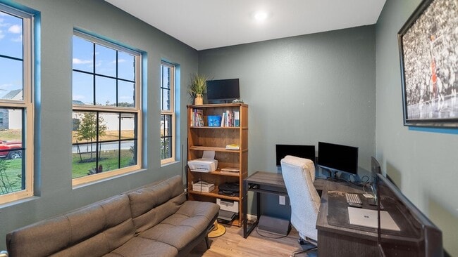 Building Photo - 22664 Hackberry Leaf Dr