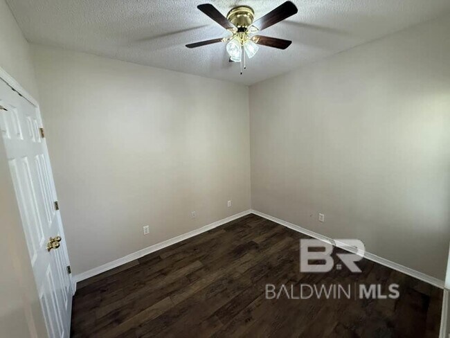 Building Photo - 2651 S Juniper St