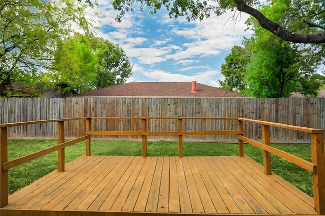 Building Photo - 12710 Fenimore Ct