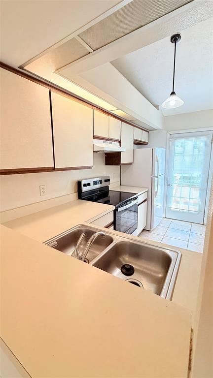 Building Photo - 3104 Landsend Ct