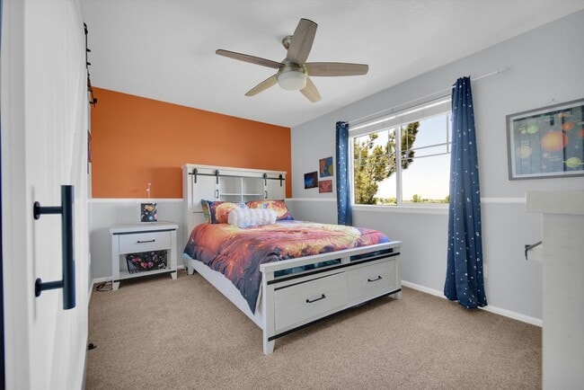 Building Photo - Welcome Home to this beautiful 5-bedroom h...