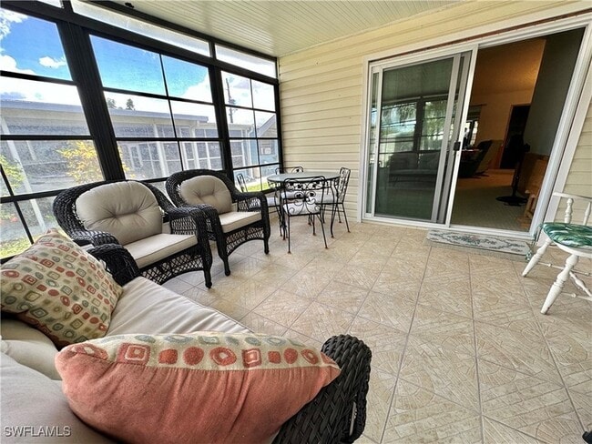 Building Photo - 3165 Bunny Run Dr