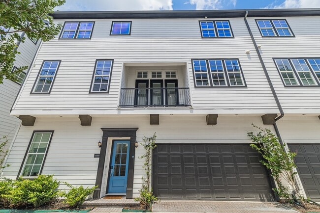 Primary Photo - 10760 Craighead Dr