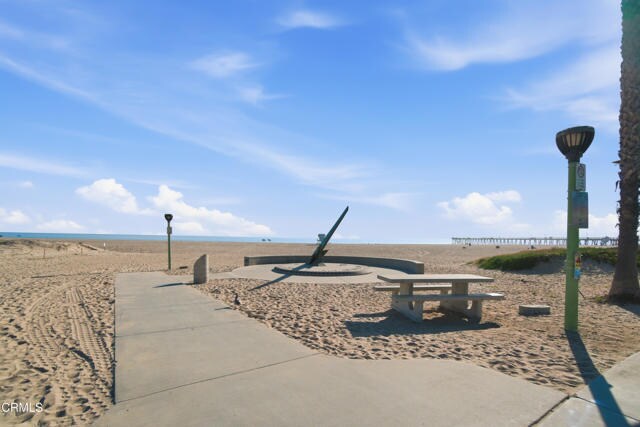 Building Photo - 681 Ocean View Dr