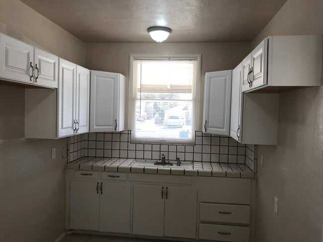 Building Photo - Coming Soon!! Apply Now!! HVAC