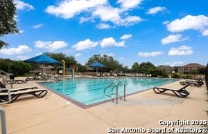 Building Photo - 317 Sandy Shl