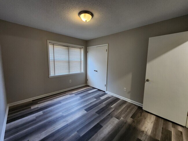 Building Photo - Single family home located in West Memphis
