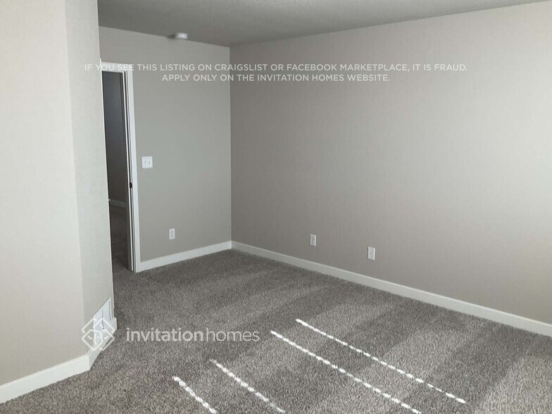 Building Photo - 11811 Mission Peak Pl