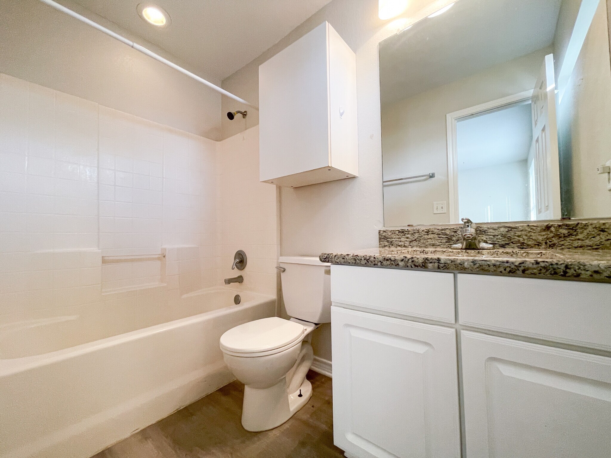 Building Photo - 309 Gurley Ln