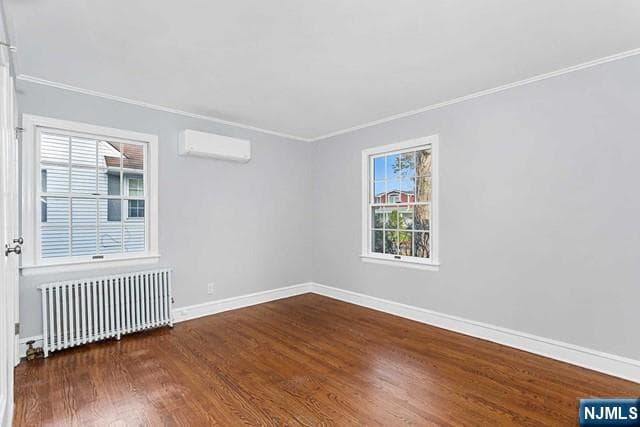 Building Photo - 140 Pershing Ave
