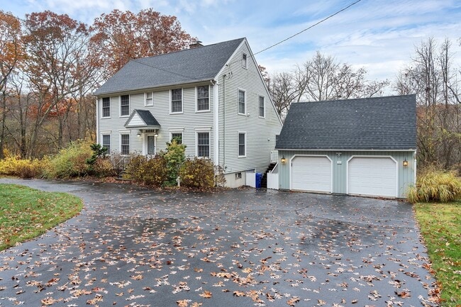 Building Photo - 113 Flat Rock Rd