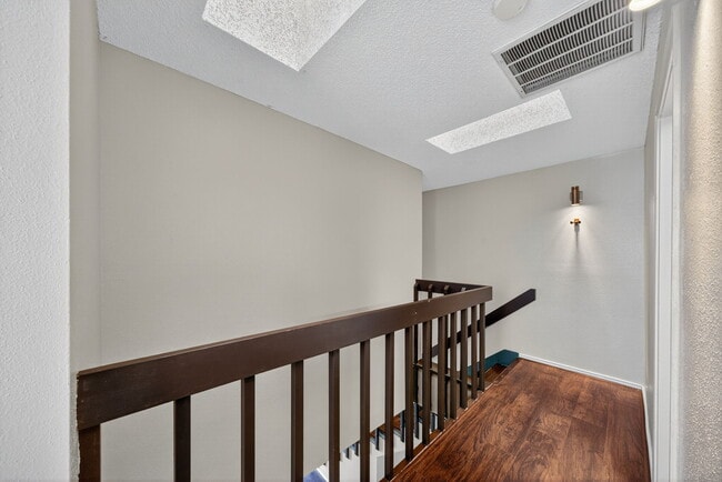Building Photo - 4107 Medical Dr