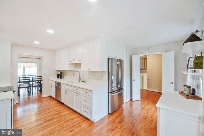 Building Photo - 12029 Cheviot Dr