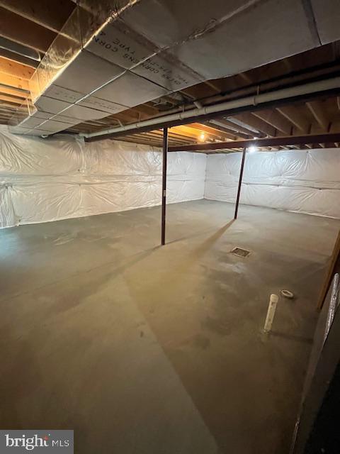 Building Photo - 63 Hoke Farm Way