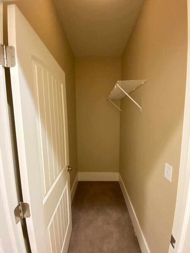 Building Photo - 2808 121st Ave SE