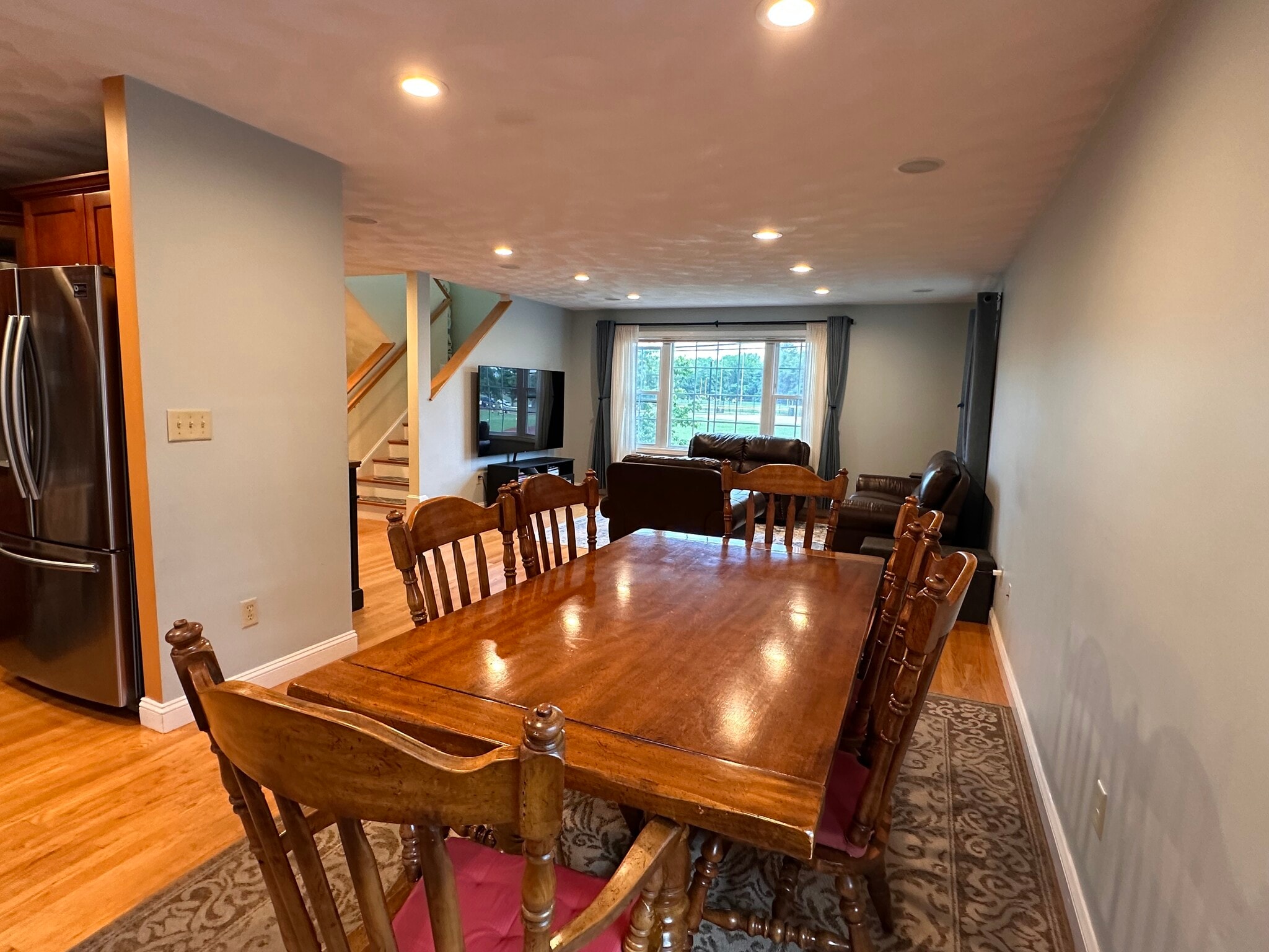 Building Photo - 60 Sylvan St