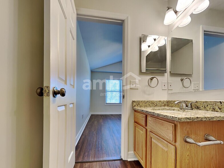 Building Photo - 302 Triple Crown Way