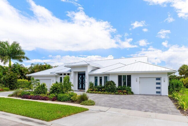 Building Photo - 11164 Boca Woods Ln