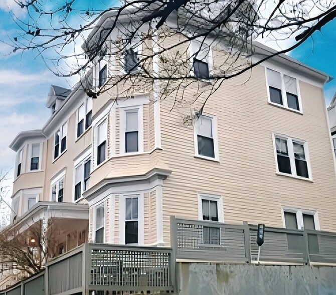 Primary Photo - 71 Boylston St