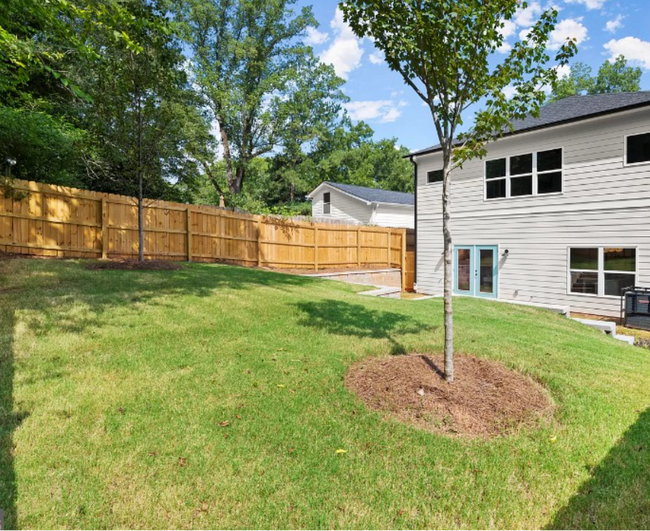 Building Photo - 1276 Ladd St SW