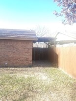 Building Photo - 618 Billie Ruth Ln
